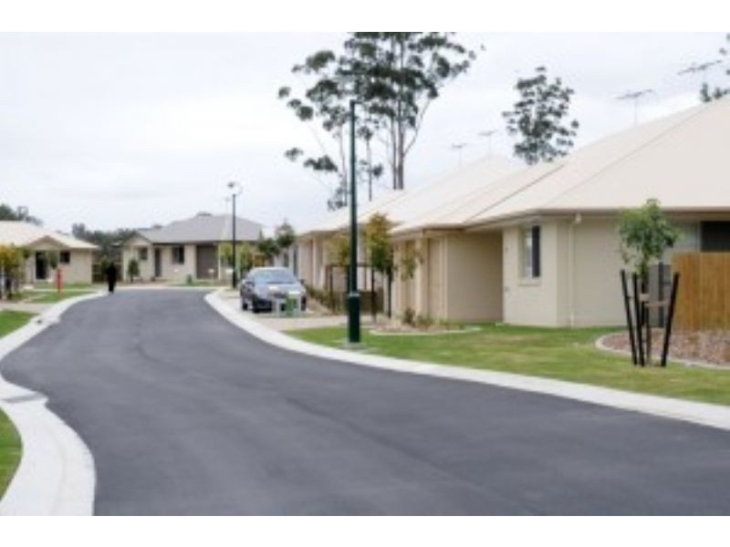 16-24 Margaret Street, Woodford QLD 4514