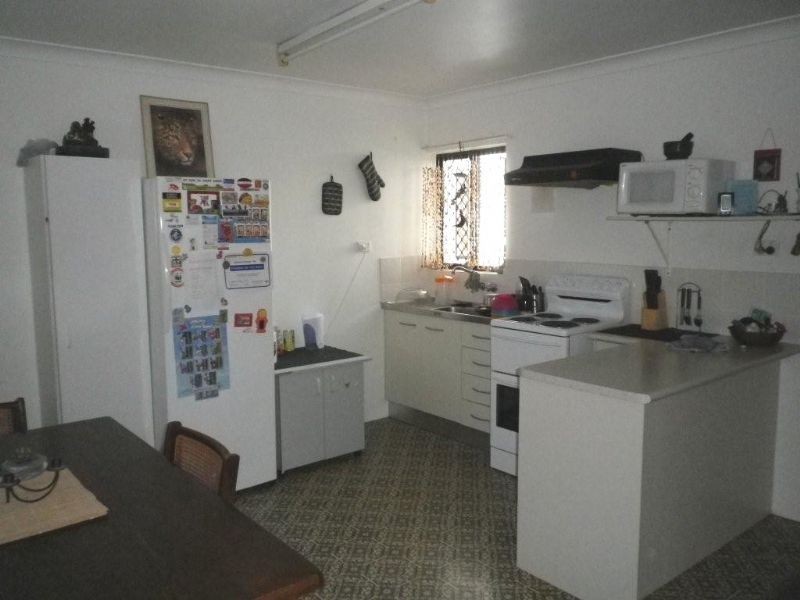 149 Nicklin Way, Warana QLD 4575