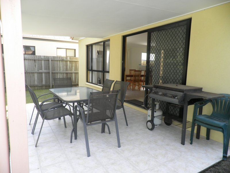 12 Pinehurst Street, Currimundi QLD 4551