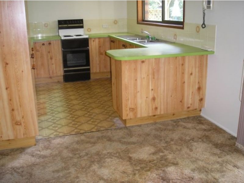 7 Connection Road, Mooloolah Valley QLD 4553