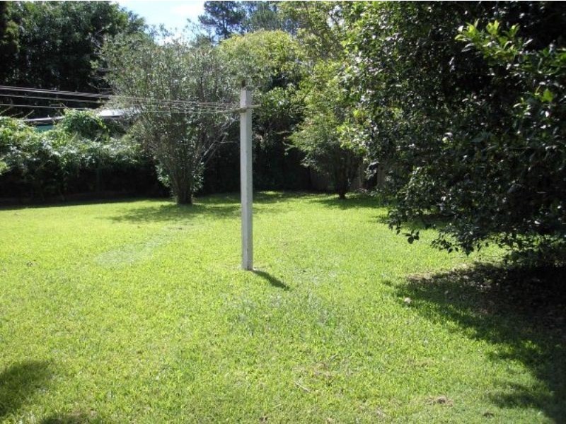 7 Connection Road, Mooloolah Valley QLD 4553