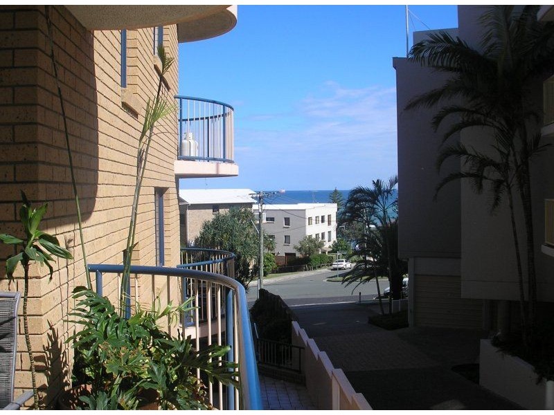 8/66 Lower Gay Terrace, Caloundra QLD 4551