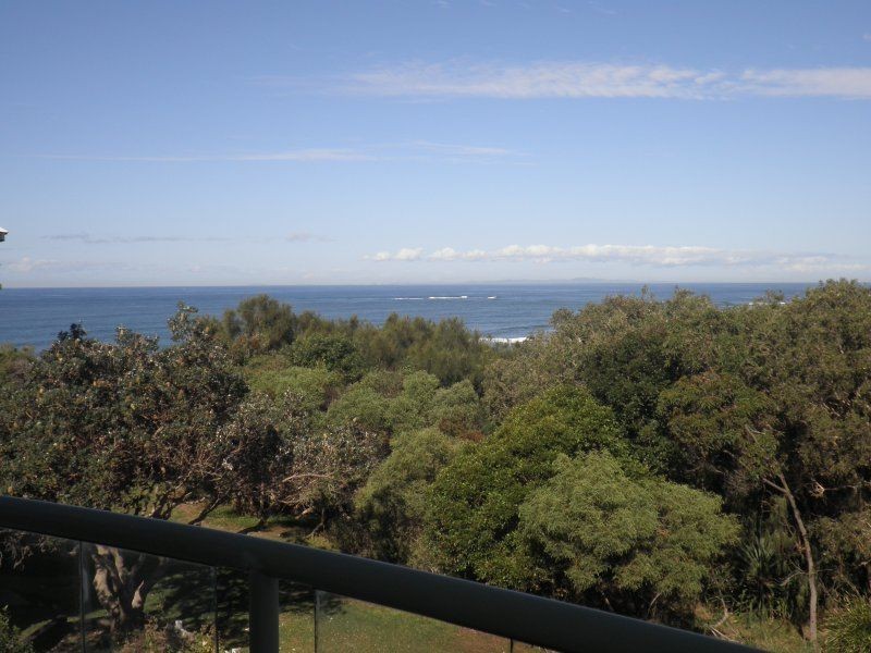 2/20 McIlwraith Street, Moffat Beach QLD 4551