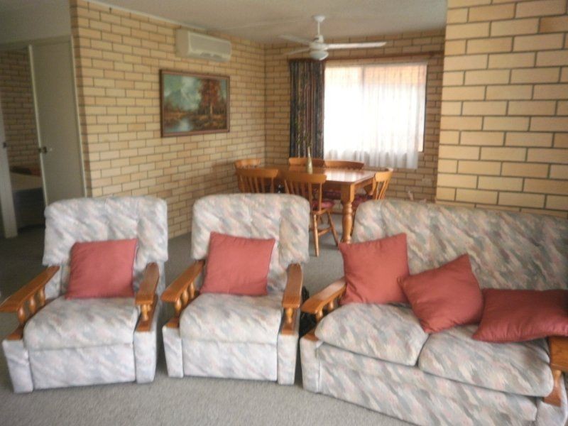 4/21 Landsborough Parade, Golden Beach QLD 4551