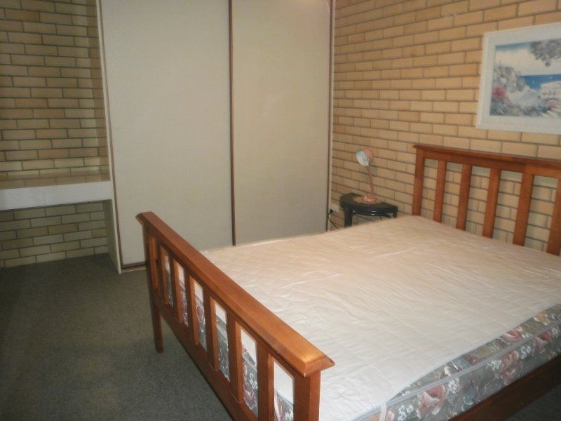 4/21 Landsborough Parade, Golden Beach QLD 4551