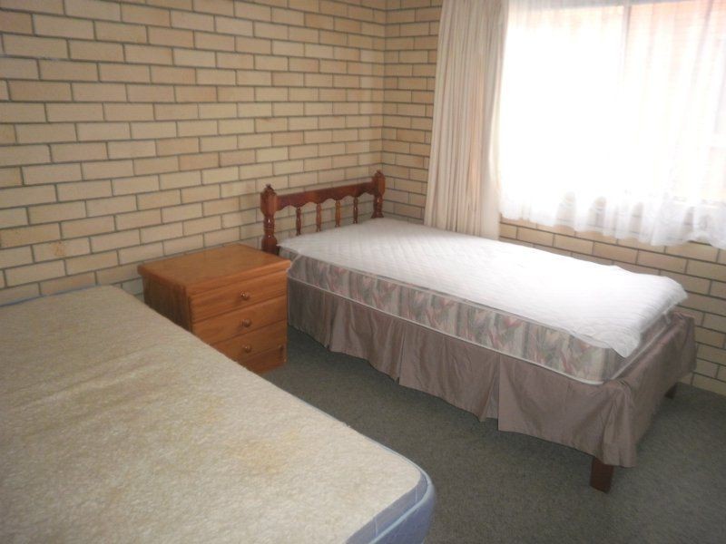 4/21 Landsborough Parade, Golden Beach QLD 4551