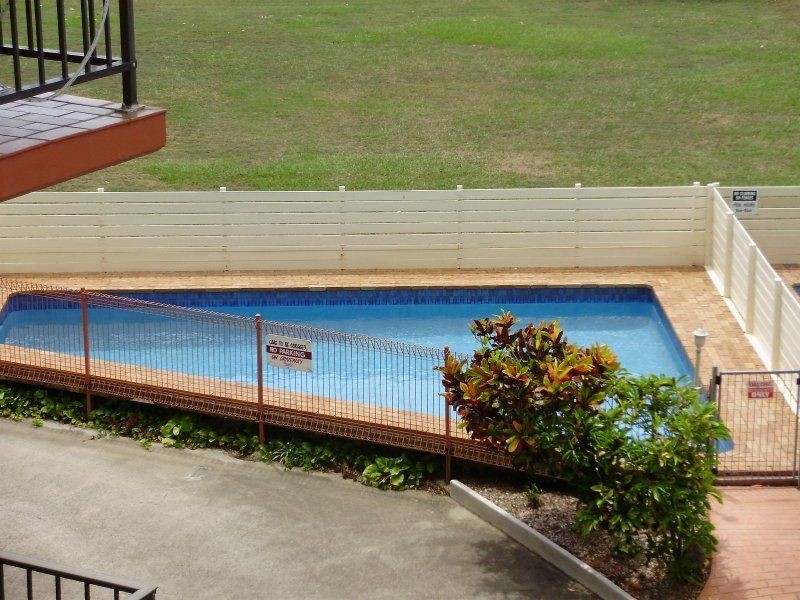 9/7 Landsborough Parade, Golden Beach QLD 4551