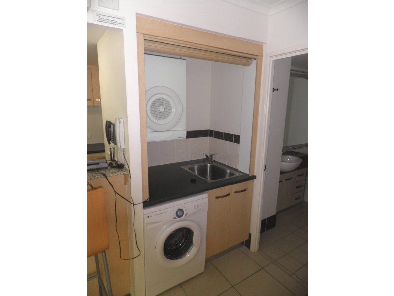 3110/36 Browning Boulevard, Battery Hill QLD 4551