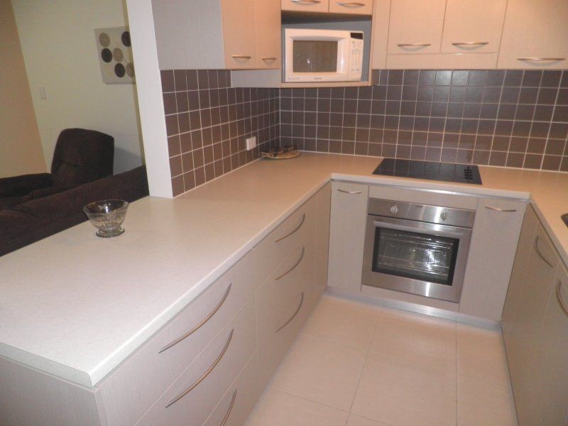 2/13 Headland Esplanade, Kings Beach QLD 4551