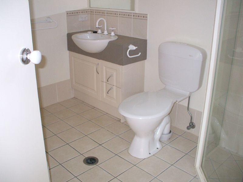 4 Clunie Street, Caloundra West QLD 4551