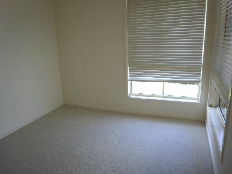 4 Clunie Street, Caloundra West QLD 4551