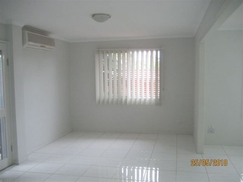 17 Lyon Street, Dicky Beach QLD 4551