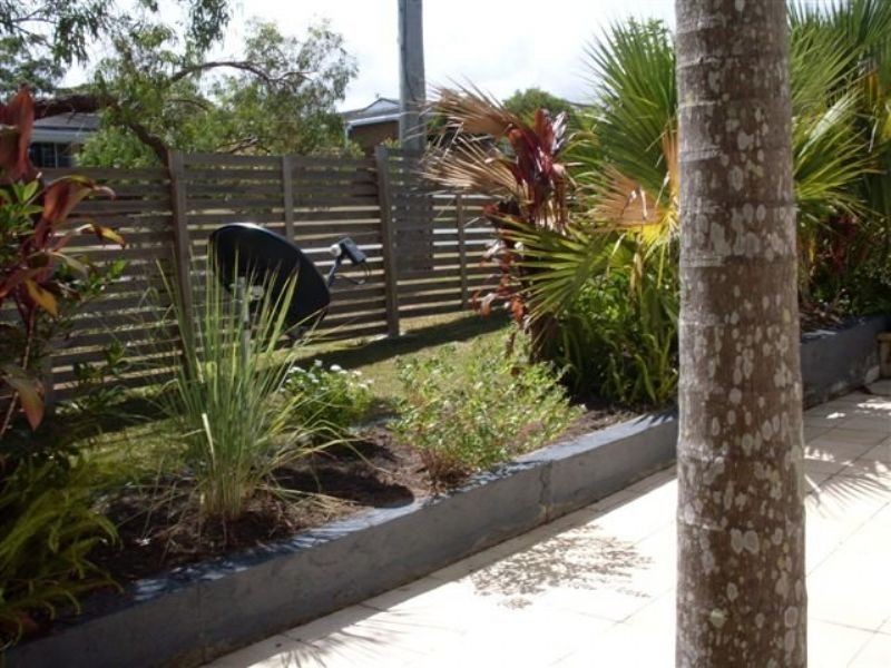 17 Lyon Street, Dicky Beach QLD 4551