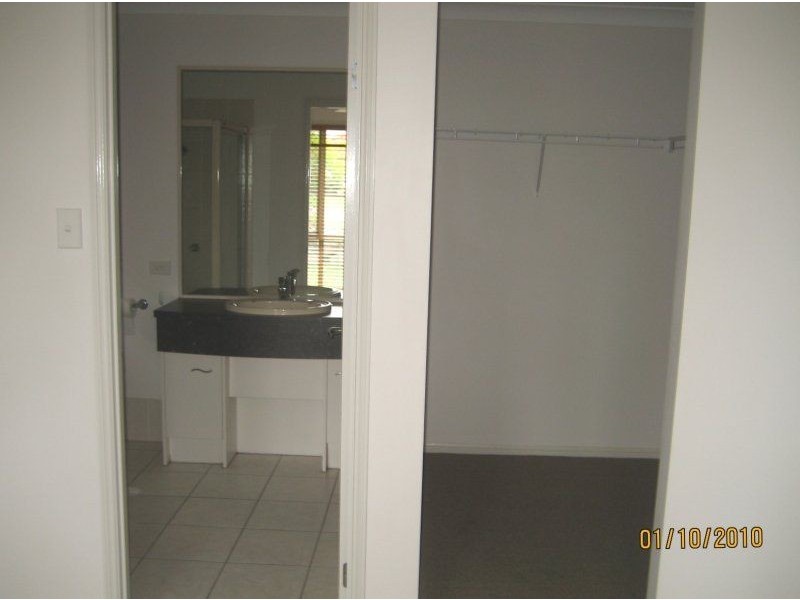 46 Gallery Place, Little Mountain QLD 4551