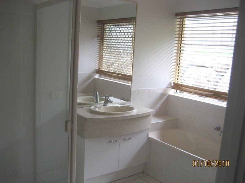 46 Gallery Place, Little Mountain QLD 4551