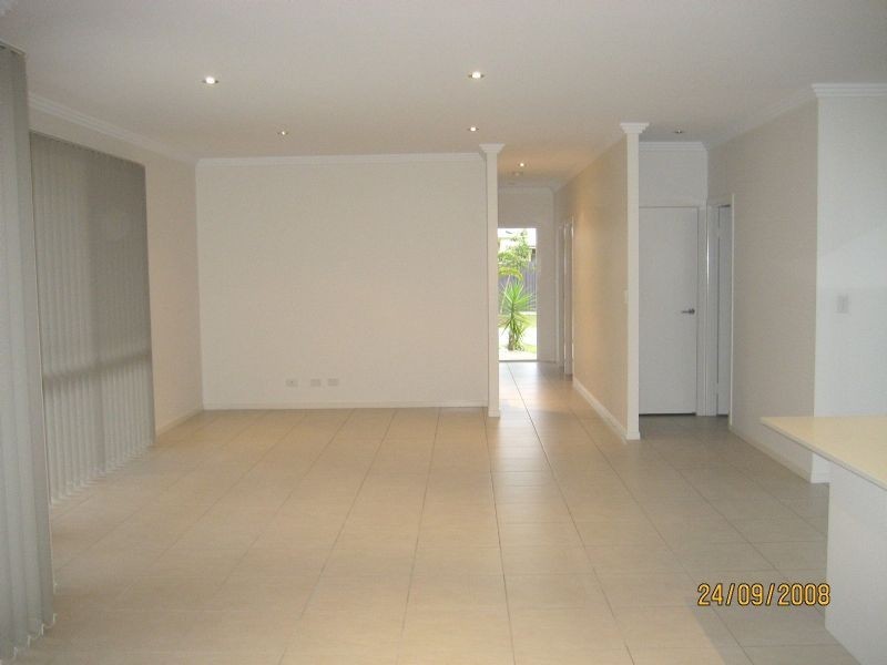 22 Griffin Crescent, Caloundra West QLD 4551