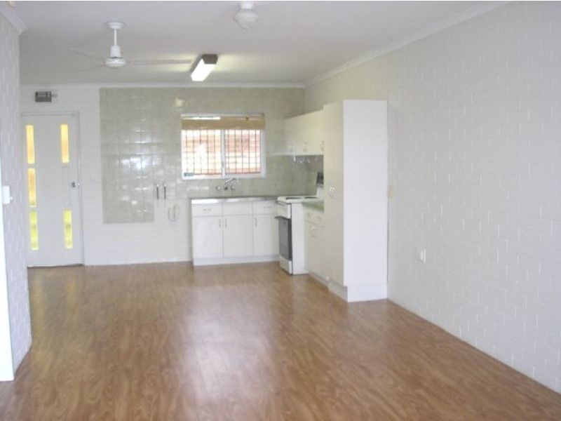 11/83 Esplanade, Golden Beach QLD 4551
