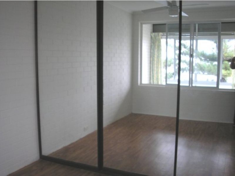 11/83 Esplanade, Golden Beach QLD 4551
