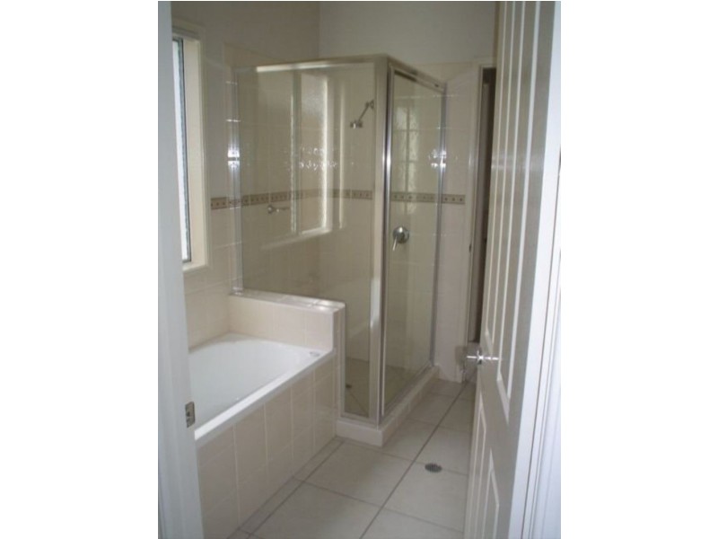 3 Geebung Court, Meridan Plains QLD 4551