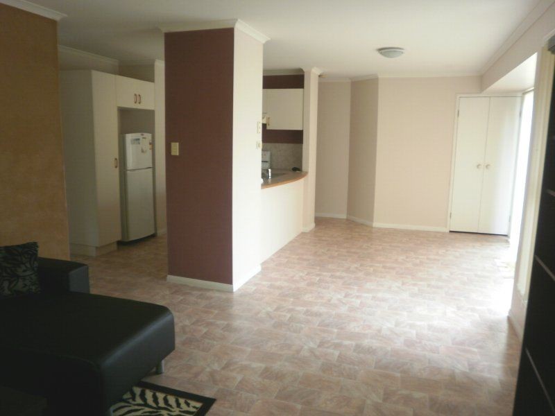 9/29 Village Way, Little Mountain QLD 4551