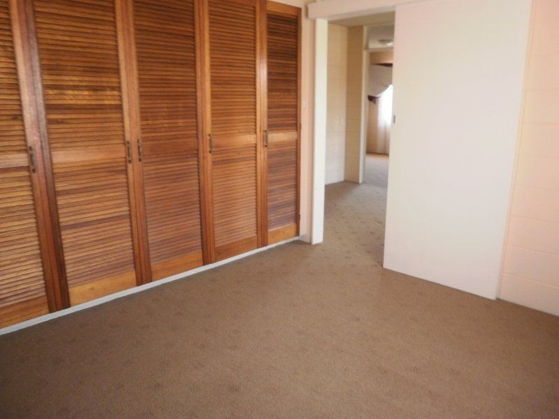 1/4 First Avenue, Caloundra QLD 4551