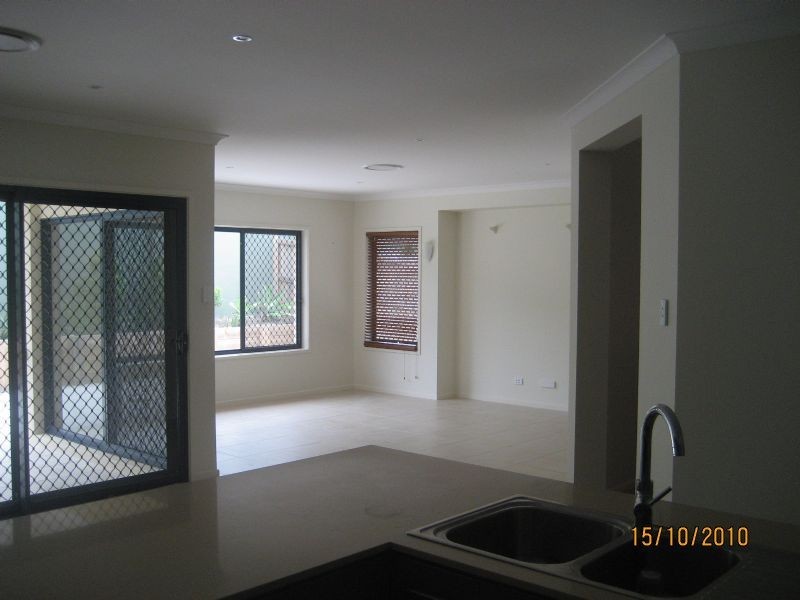 64 Frogmouth Circuit, Mountain Creek QLD 4557