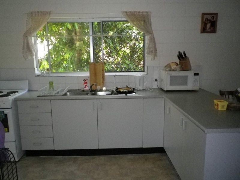 1 & 2/25 Osprey Street, Caloundra QLD 4551