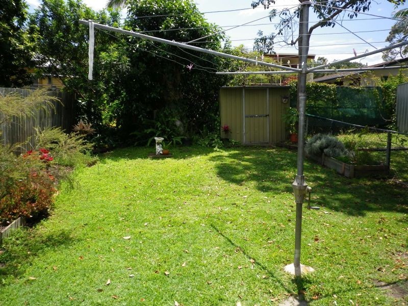 1 & 2/25 Osprey Street, Caloundra QLD 4551