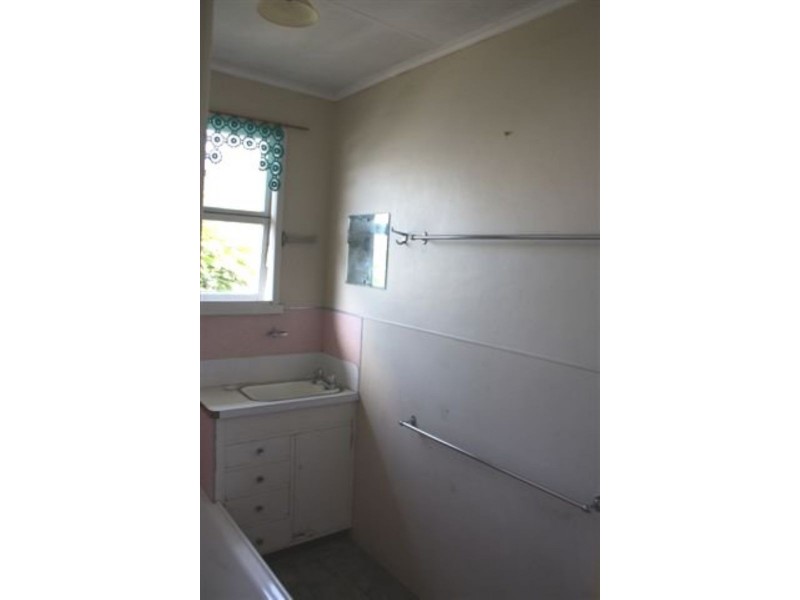 28 Palmer Avenue, Golden Beach QLD 4551