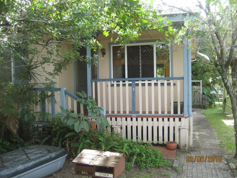 13 Roderick Street, Moffat Beach QLD 4551