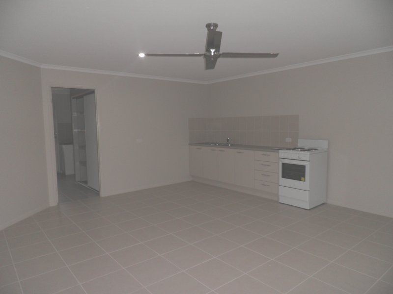 7 Eyre Street, Caloundra West QLD 4551