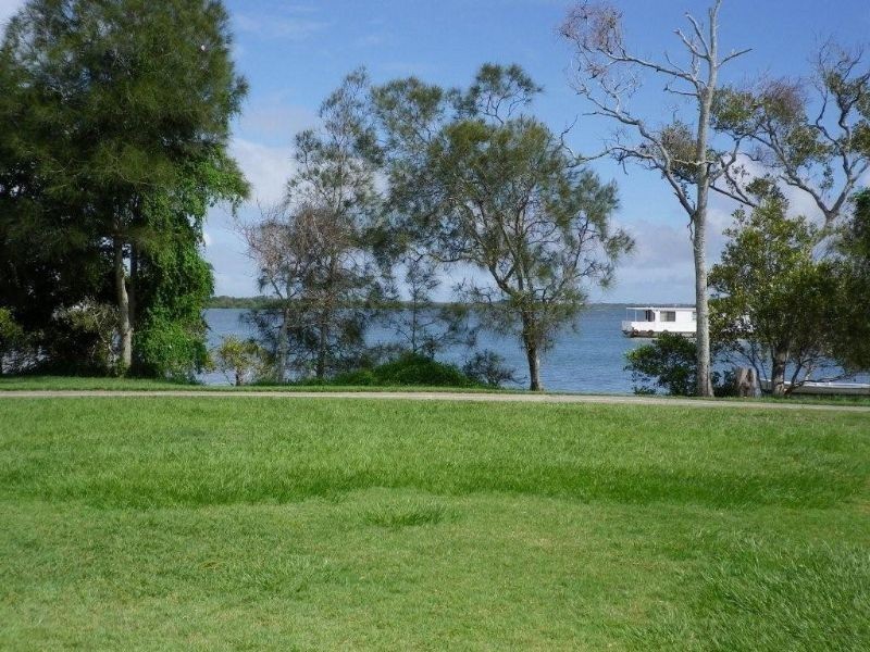 1/191 The Esplanade, Golden Beach QLD 4551
