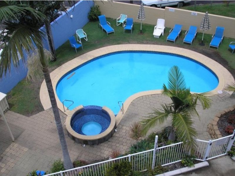 27/1 Saltair Street, Kings Beach QLD 4551