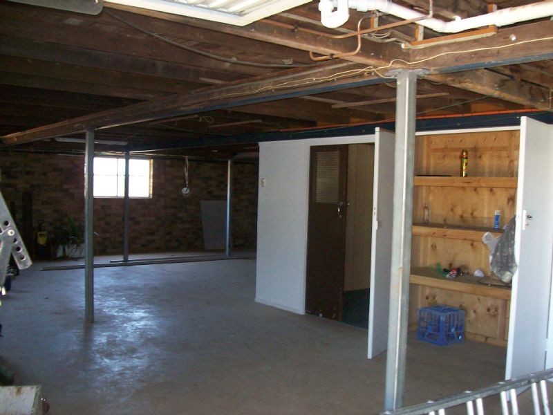 1 Macs Lane, Kallangur QLD 4503