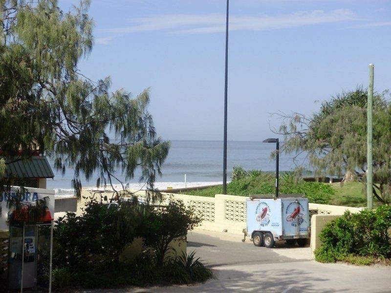 2/11 Ormonde Terrace, Kings Beach QLD 4551