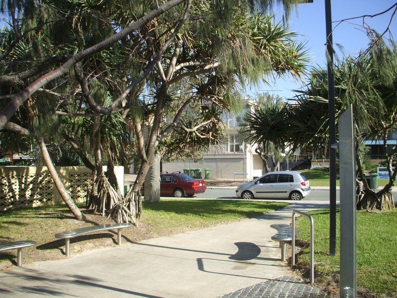 2/11 Ormonde Terrace, Kings Beach QLD 4551