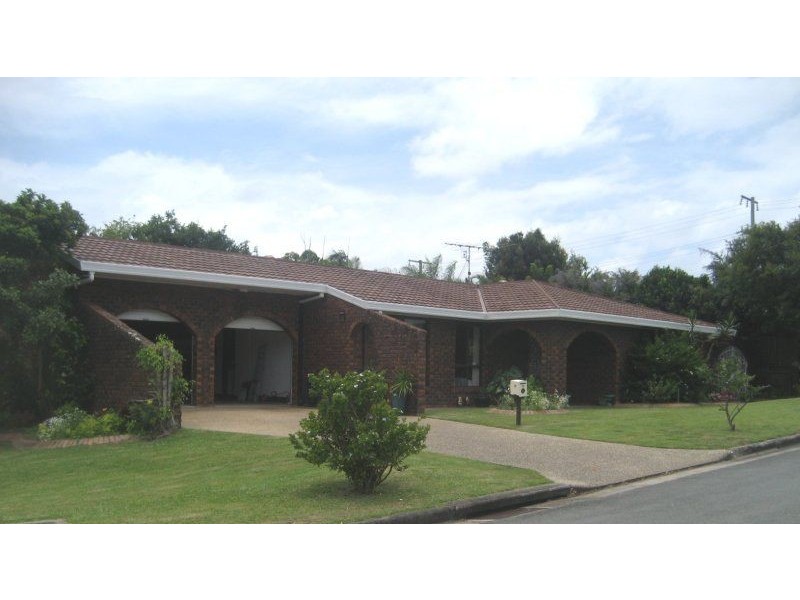 10 Mooya Street, Battery Hill QLD 4551
