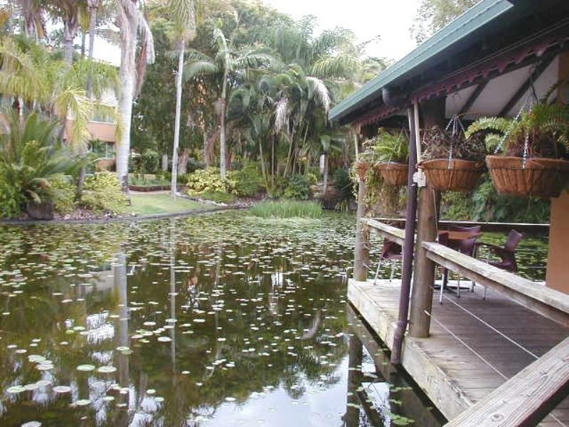 12/2 Landsborough Parade, Golden Beach QLD 4551