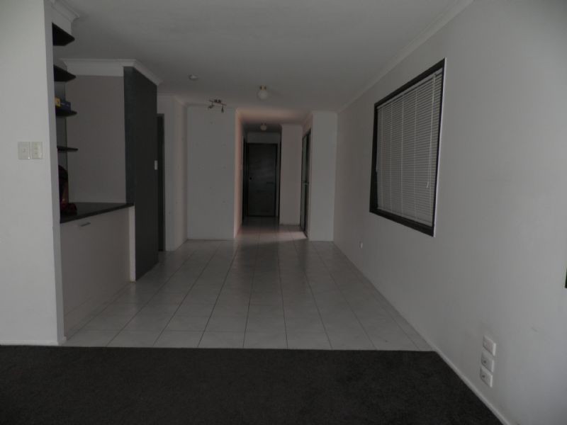 1/15 Croydon Ave, Currimundi QLD 4551