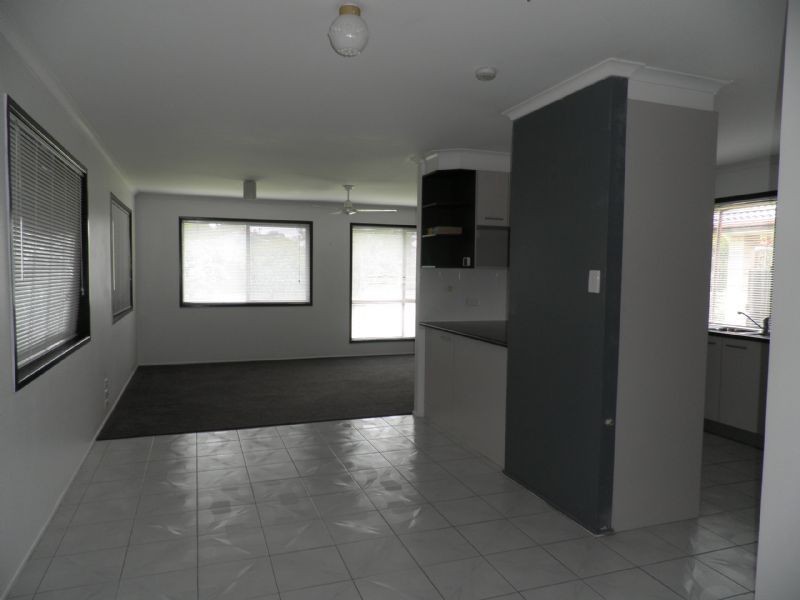 1/15 Croydon Ave, Currimundi QLD 4551