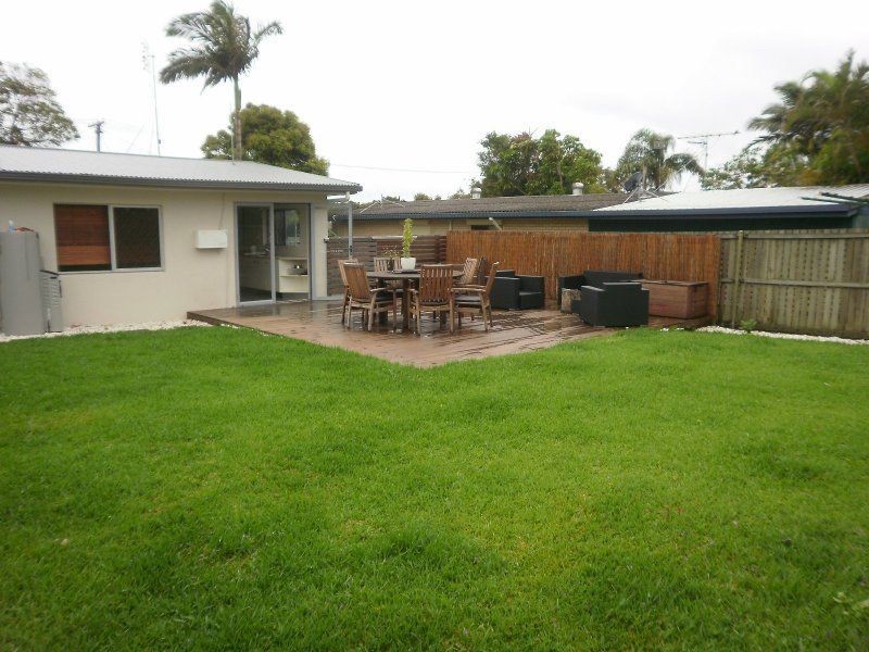 12 Sutherland Street, Dicky Beach QLD 4551