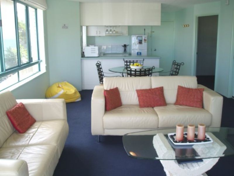 1/12 Mahia Tce, Kings Beach QLD 4551