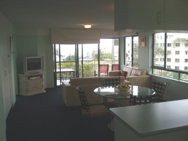 1/12 Mahia Tce, Kings Beach QLD 4551