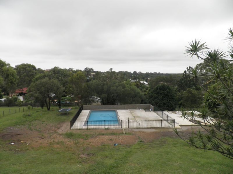 5 Ridgewood Crt, Little Mountain QLD 4551