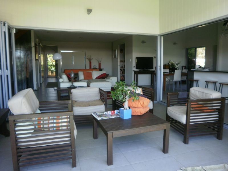 33 Dicky Beach Close, Dicky Beach QLD 4551
