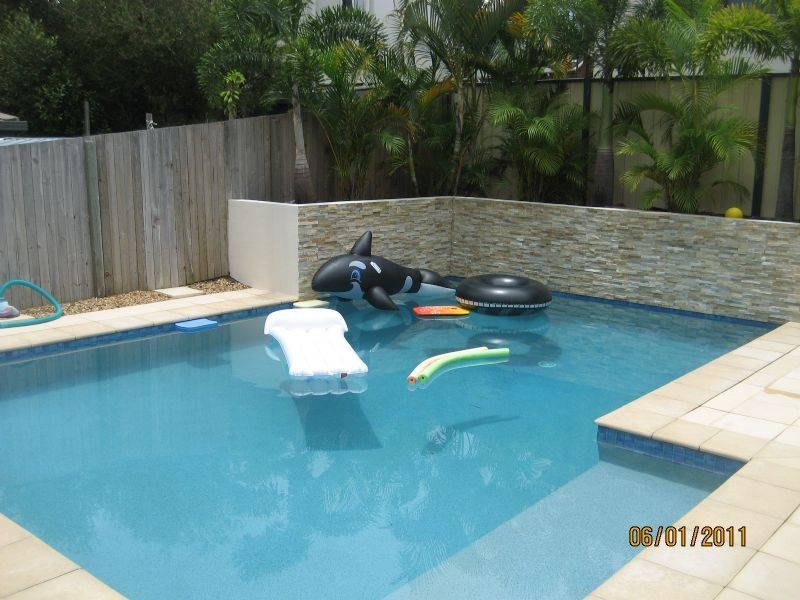 33 Bellveue Drive, Little Mountain QLD 4551