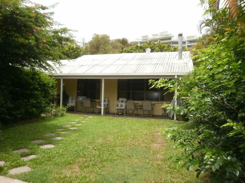 9 Theodore Court, Moffat Beach QLD 4551