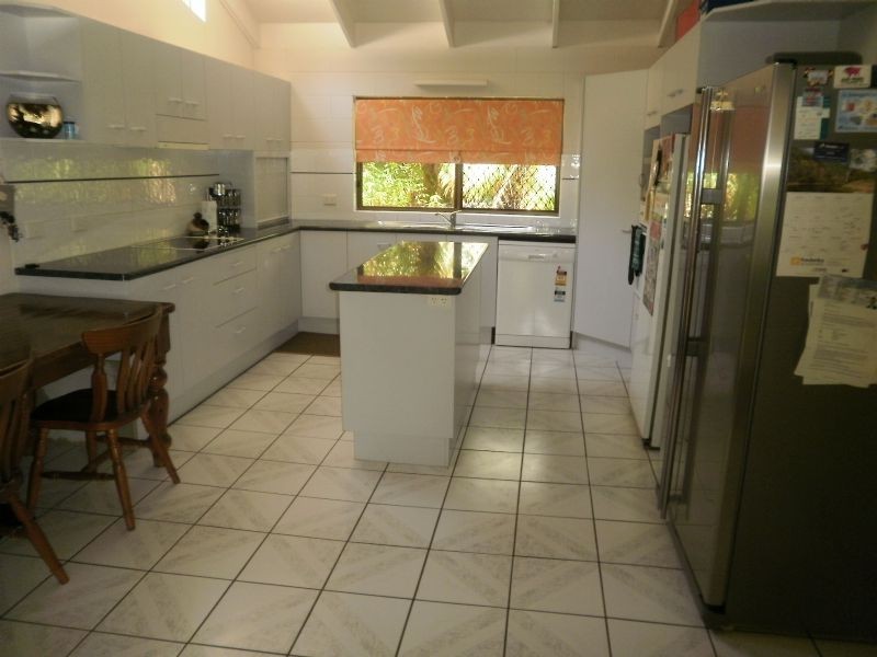 9 Theodore Court, Moffat Beach QLD 4551