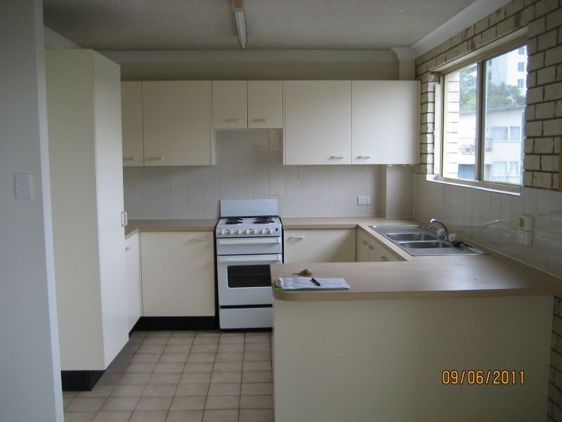 2/22 Moreton Parade, Kings Beach QLD 4551