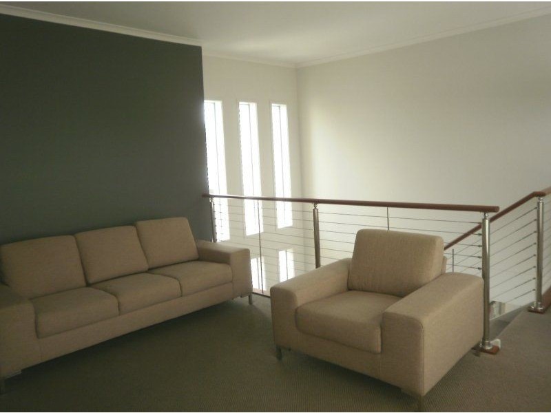 11 Columba Place, Pelican Waters QLD 4551